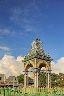 Dhevaraja Clock Tower: A Majestic Timepiece and Cultural Icon in Downtown Don Mueang!